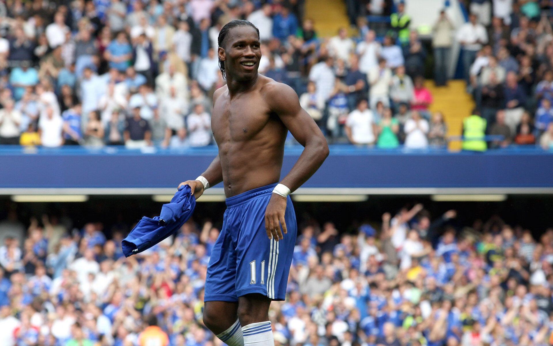 kaiyun官方入口登录-社会影响:足球赛事对城市发展的推动作用,足球反映社会